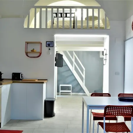 Dock33 - Comfort Loft In Center * Catania