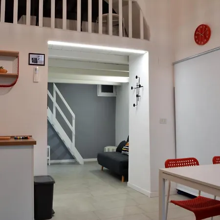 Ferienhaus Dock33 - Comfort Loft In Center Catania