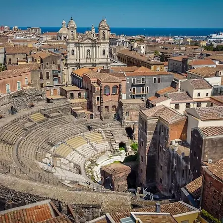 Dock33 - Comfort Loft In Center Ferienhaus Catania